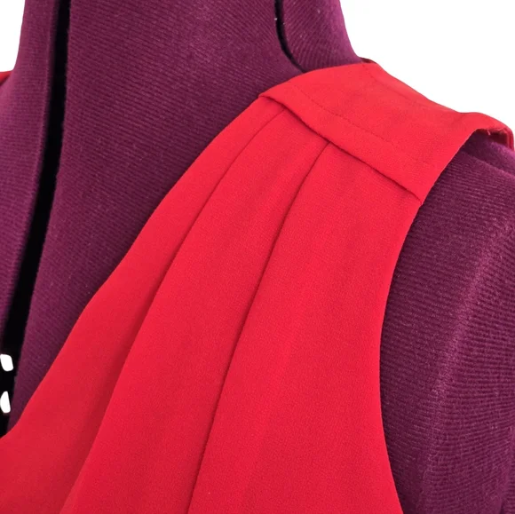 Adelyn Rae Vibrant Red V Neck Short Cocktail Dress Size S - Picture 3 of 9